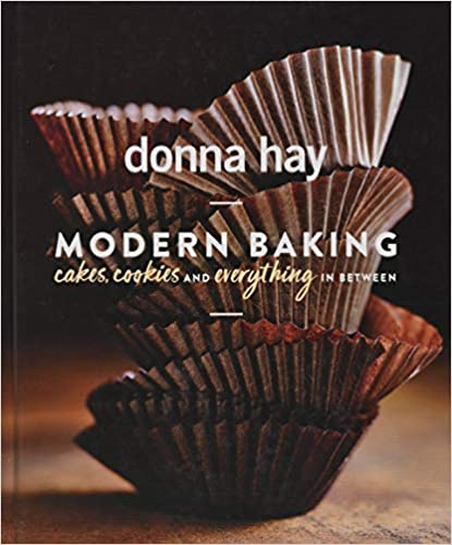 Modern baking- Donna Hay